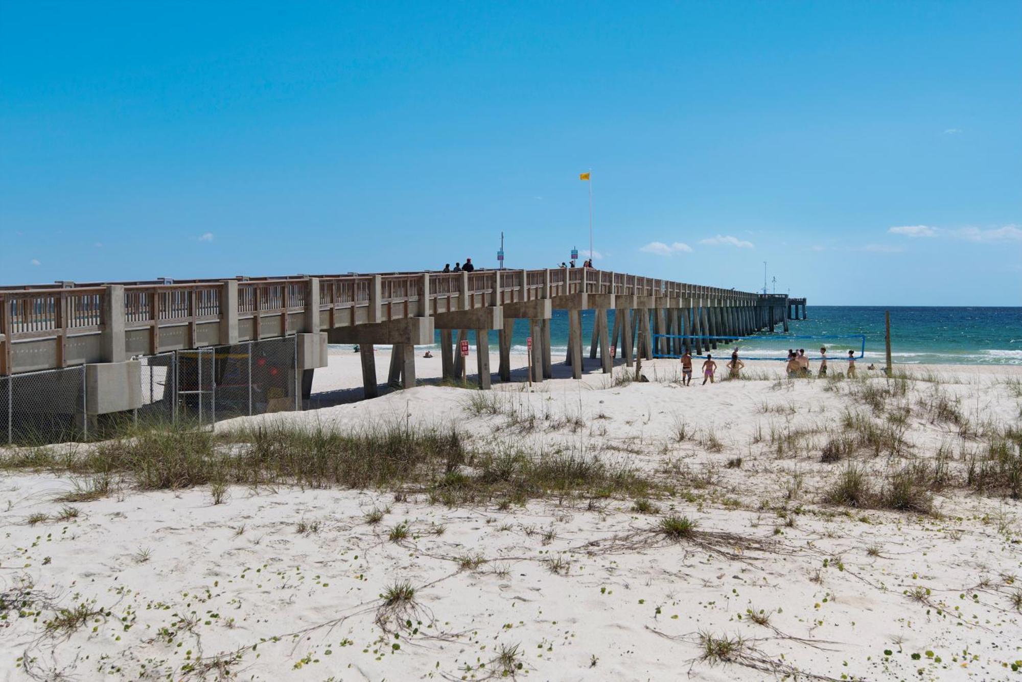 Penthouse With Beautiful Views! 1 Bedroom, 2 Bathroom Penthouse! * Panama City Beach